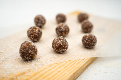 NAMIBIAN DATE BALLS APRICOT 100G